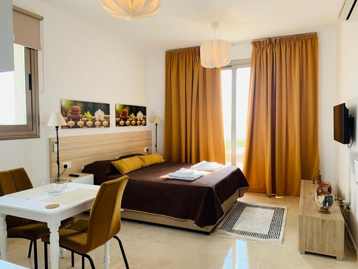 Harmony Seaview Apartments Paphos Ngoại thất bức ảnh