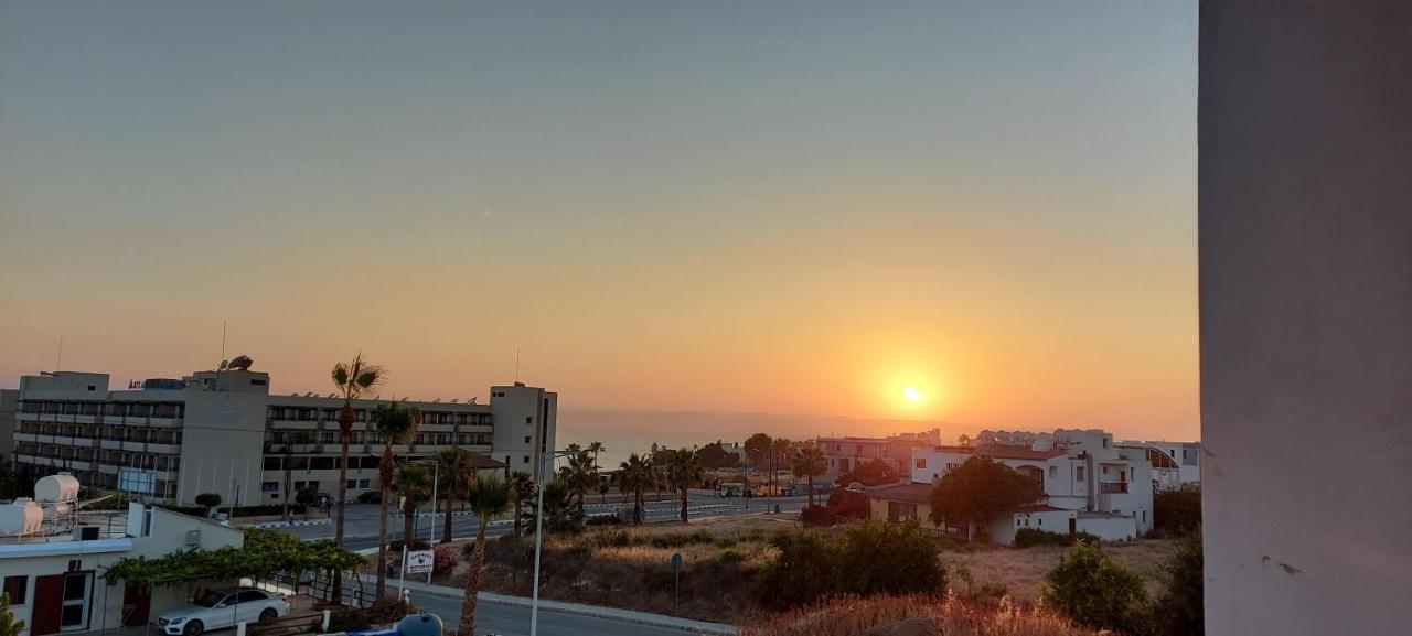 Harmony Seaview Apartments Paphos Ngoại thất bức ảnh