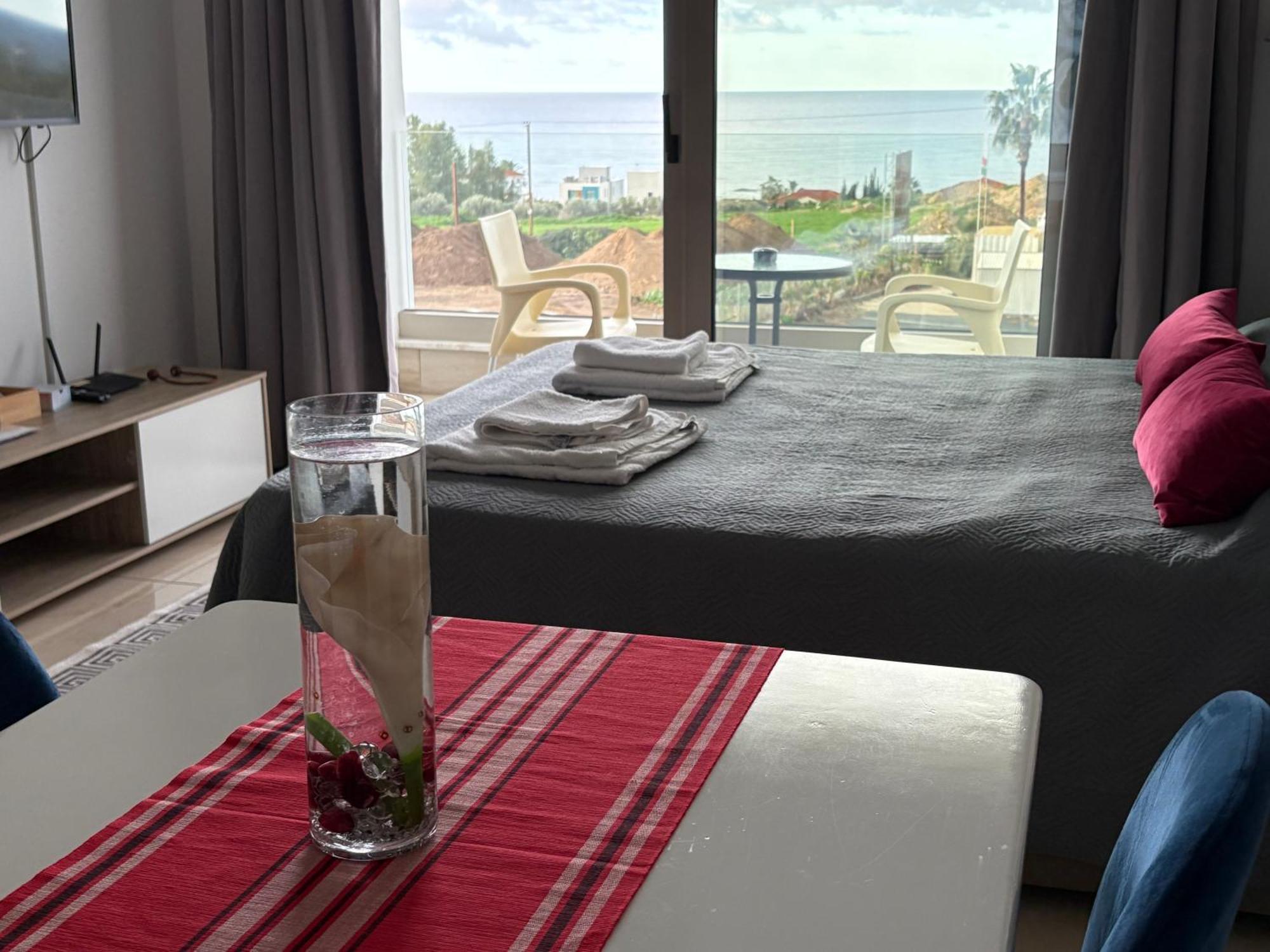 Harmony Seaview Apartments Paphos Ngoại thất bức ảnh